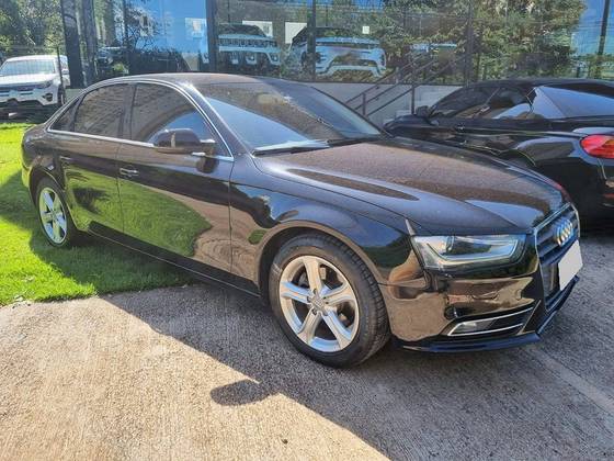 AUDI A4 1.8 TFSI ATTRACTION GASOLINA 4P MULTITRONIC AUDI A4 1.8 TFSI ATTRACTION GASOLINA 4P MULTITRONIC